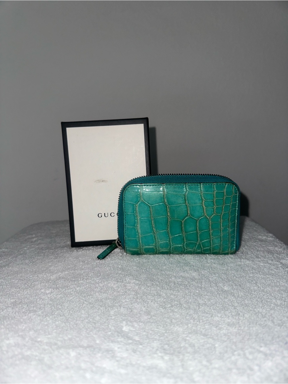 Gucci Teal Croc-Embossed Compact Zip Card Holder